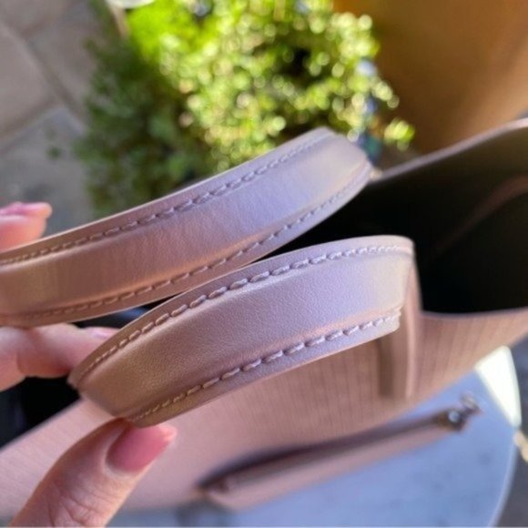 SOLD Givenchy Wing Calfskin Leather Monogram Large Shopper Tote Bag - Picture 6 of 16